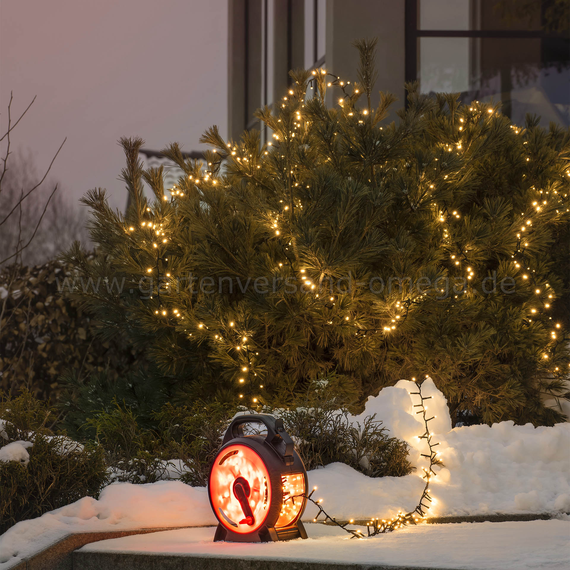 Gestaltungsidee LED Compactlights-Lichterkette mit Kabelaufroller Warm-Weiß
