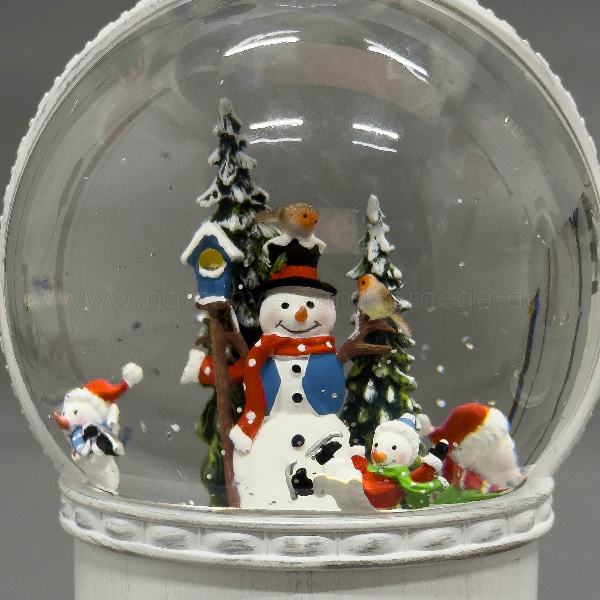 Motiv im Detail von LED-Kugellaterne Schneemann mit Baum