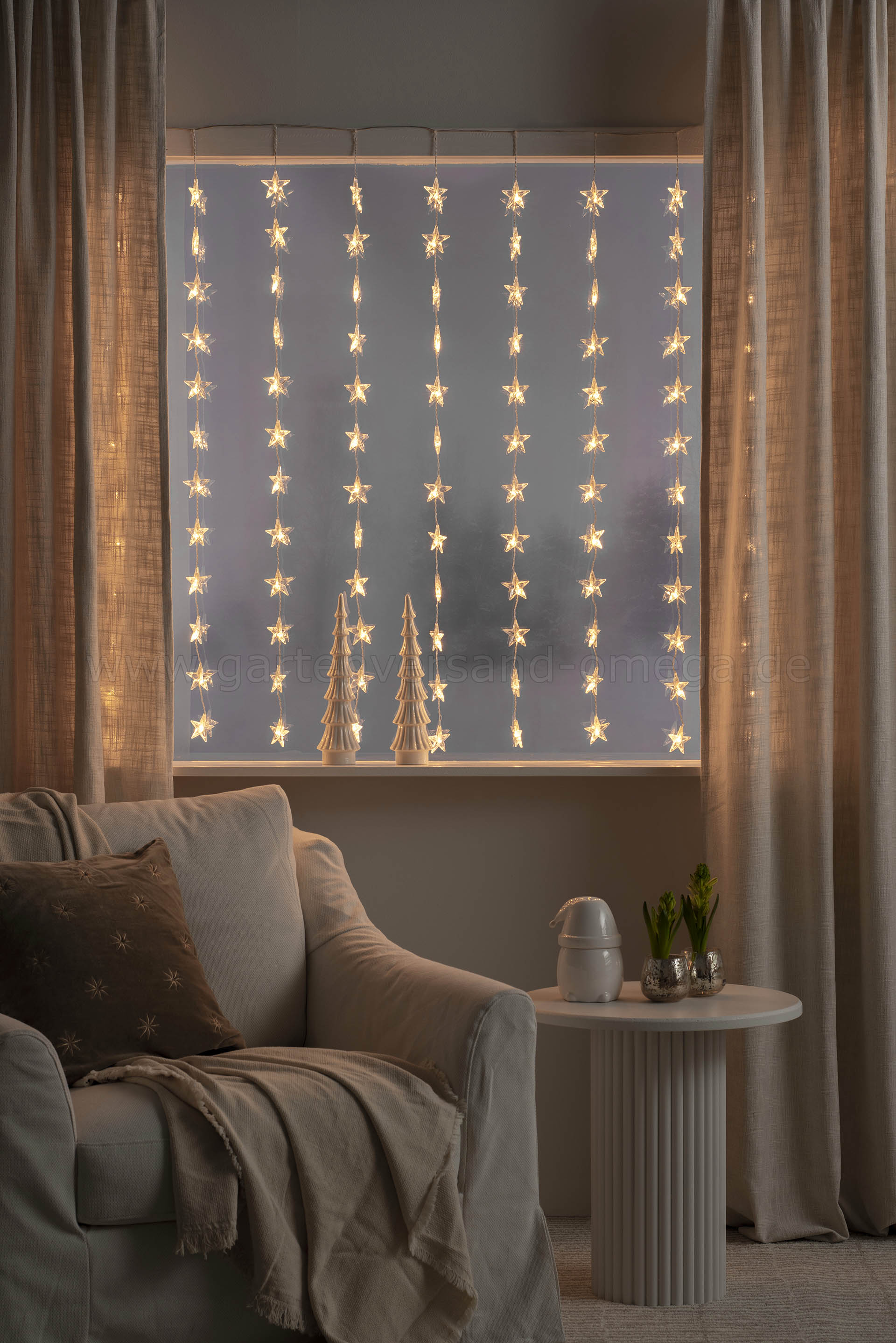 Anwendungsbeispiel LED Sternen-Lichtervorhang für Fenster Warm-Weiß