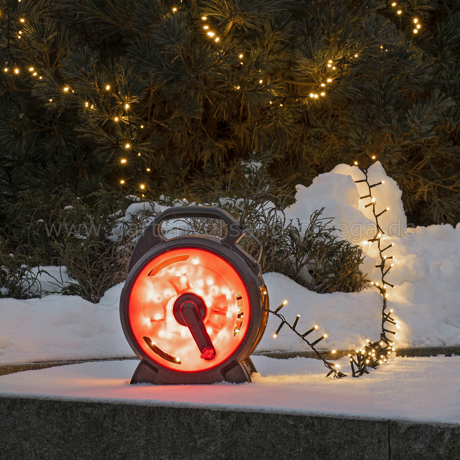 Anwendungsbeispiel LED Compactlights-Lichterkette mit Kabelaufroller Warm-Weiß